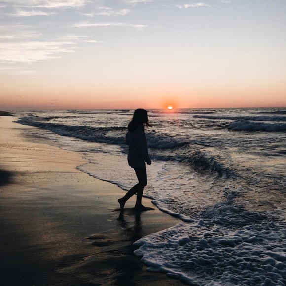 Meet your Posher, Olivia - Picture 1 of 1